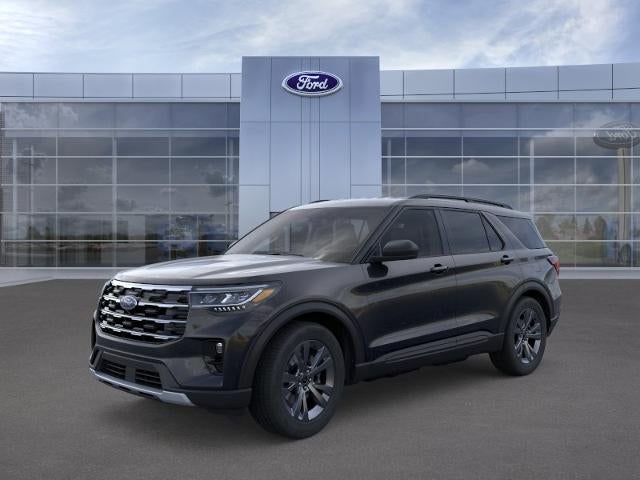 2026 Ford Explorer Active w/100A Pkg 4WD in Agate Black Metallic — front three-quarter view